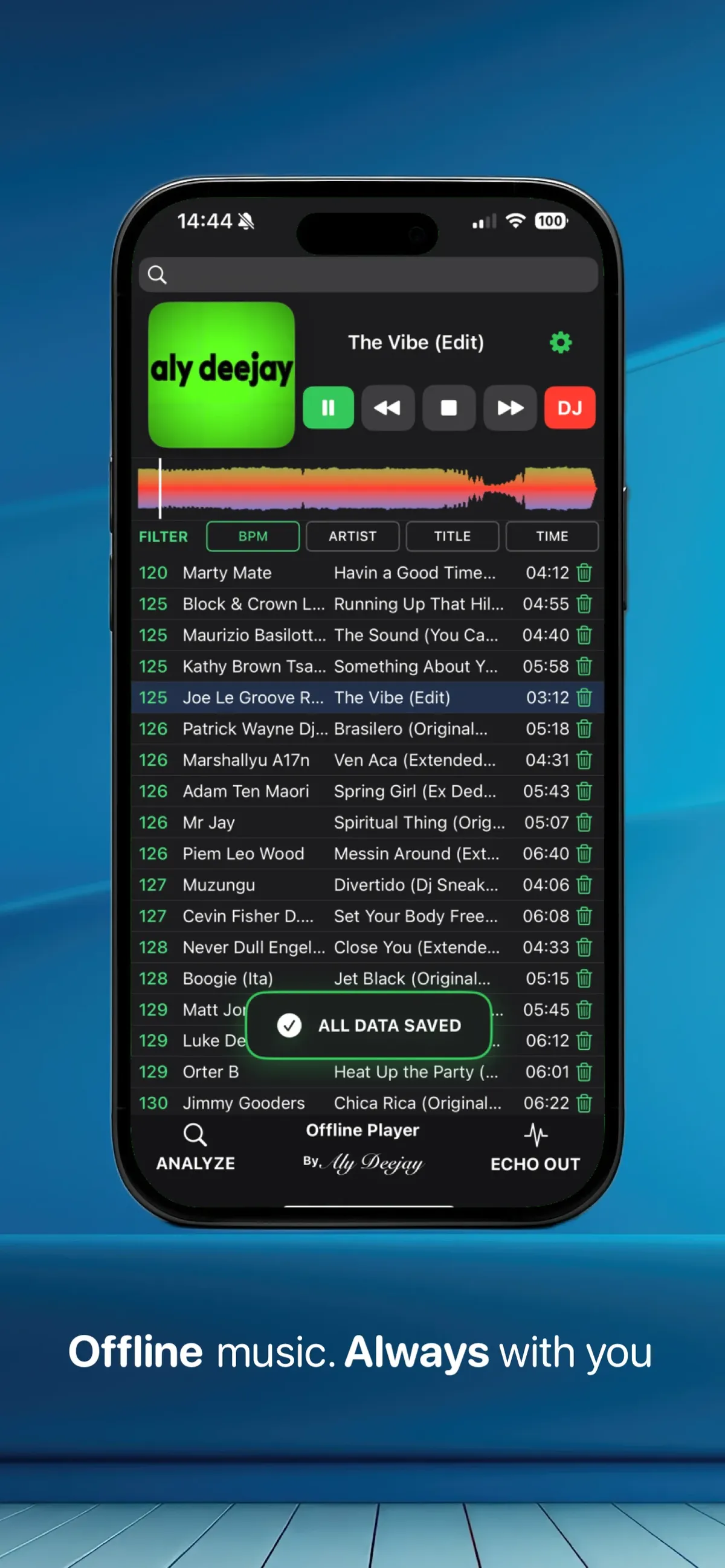 Lista de melodii și playerul, pe un singur ecran